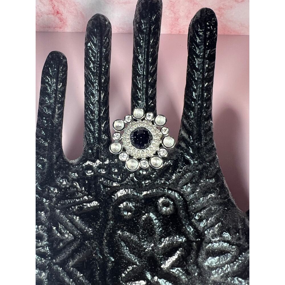 Hespera adjustable ring